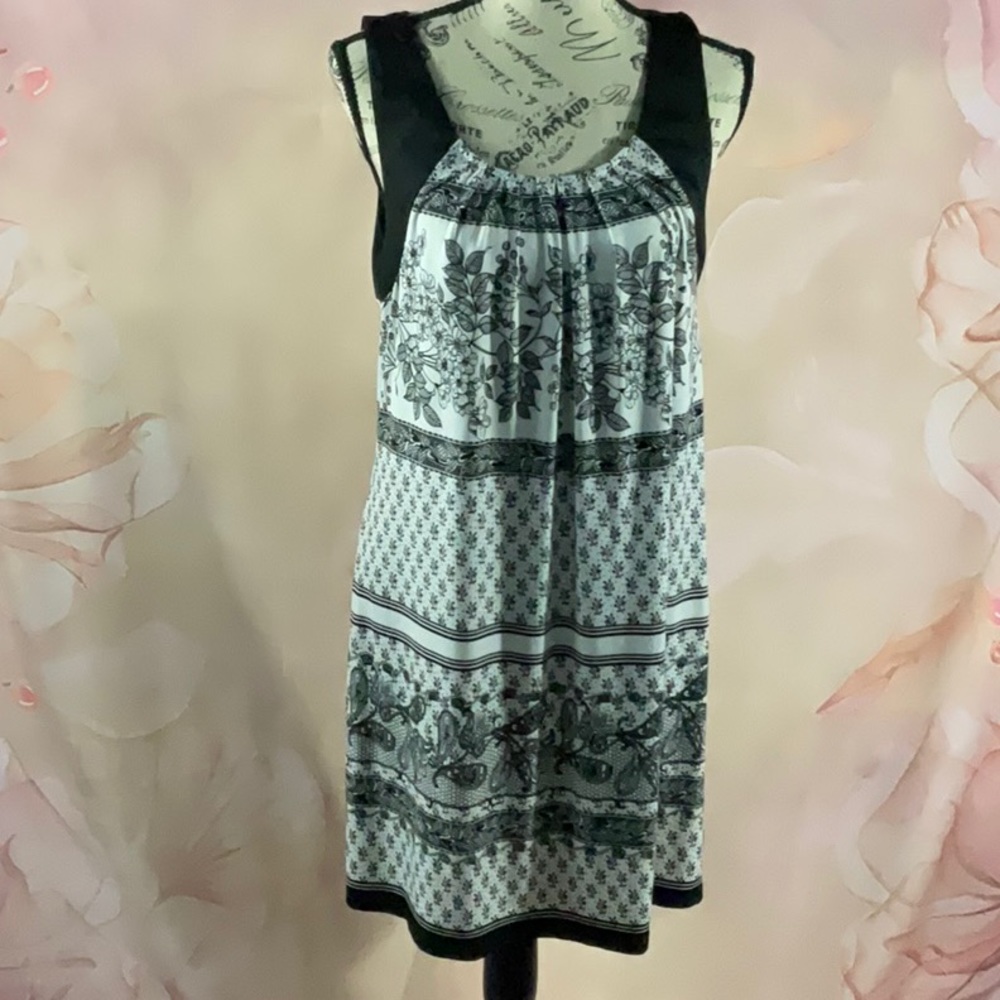 STUDIO Donatella - 2 piece nightgown Sz Medium and Sz S/M robe. *NWT*